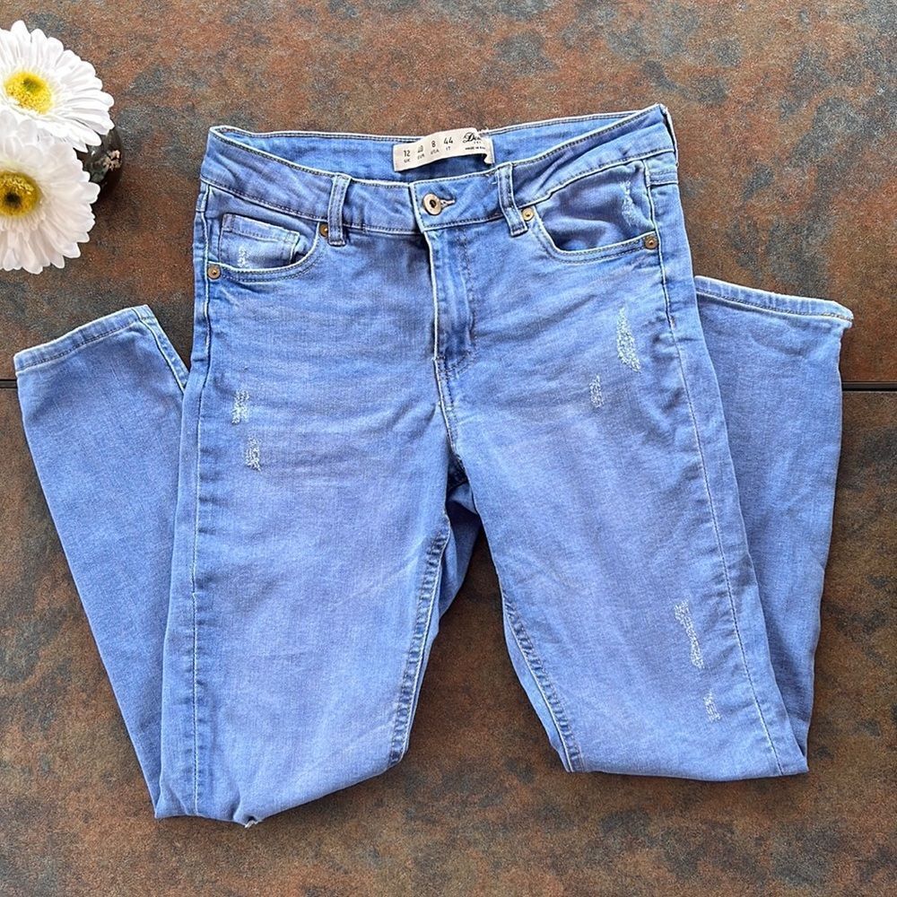 light denim jeans